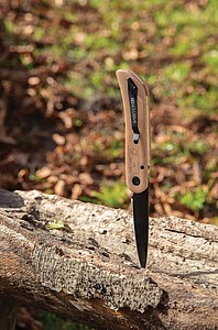 Kapesní nůž s dřevěnou střenkou a klipem za opasek