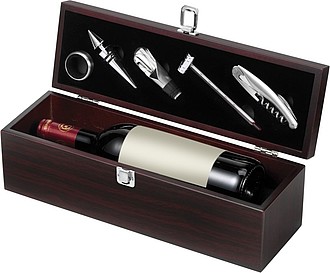 RESTINA Luxusní souprava na víno v dřevěné dárkové krabici