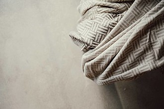 Žakárová deka, 130x70cm, šedá
